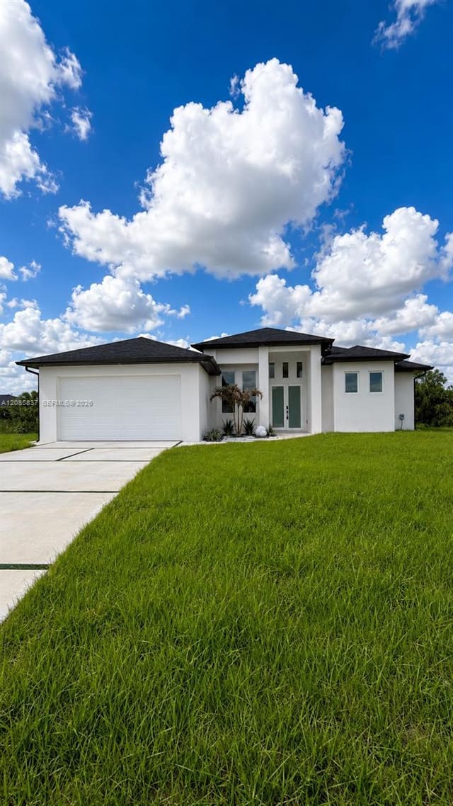 6013 N Gene Avenue, Lehigh Acres, FL 33971