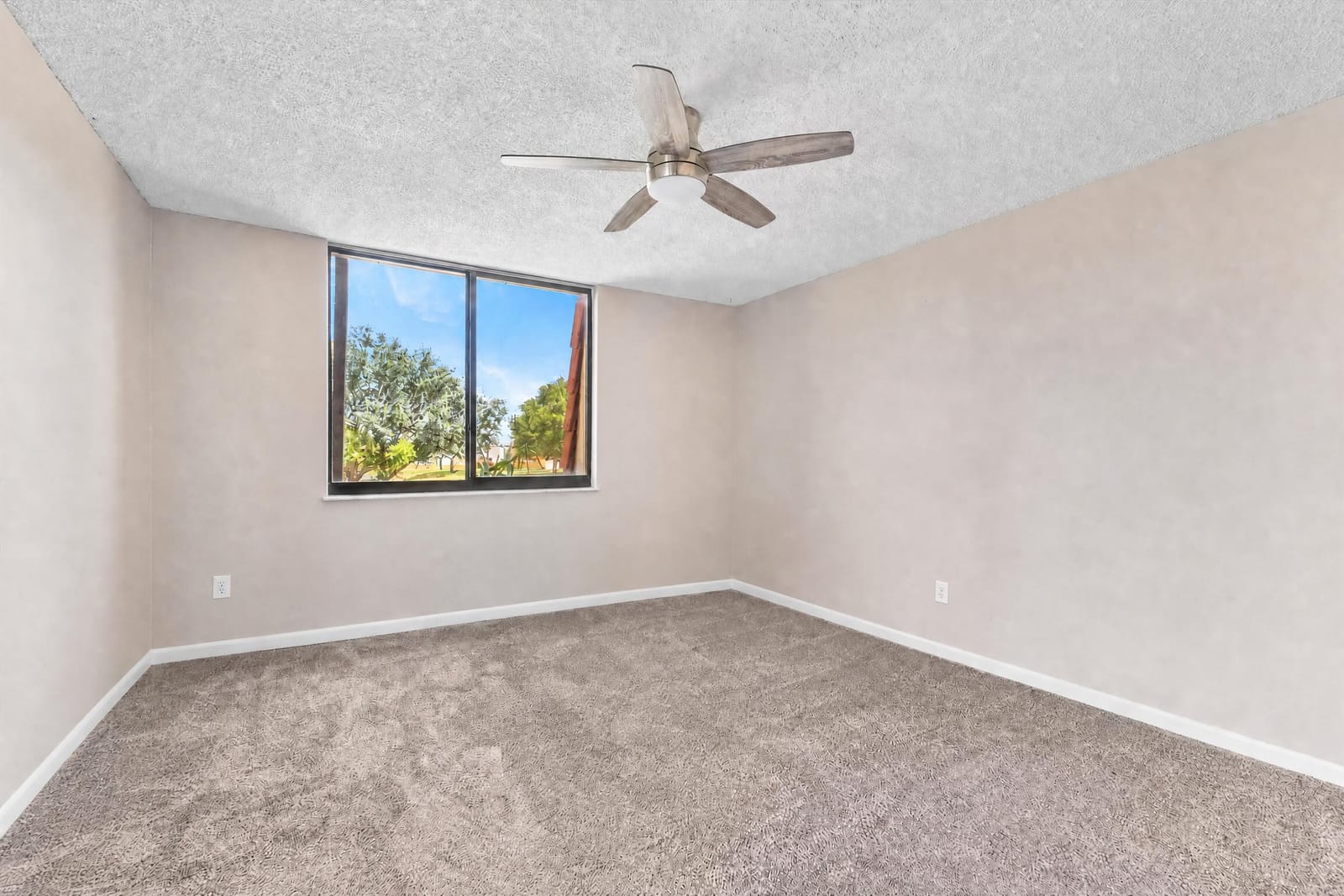 3750 Victoria Drive, West Palm Beach, FL 33406 photo 13