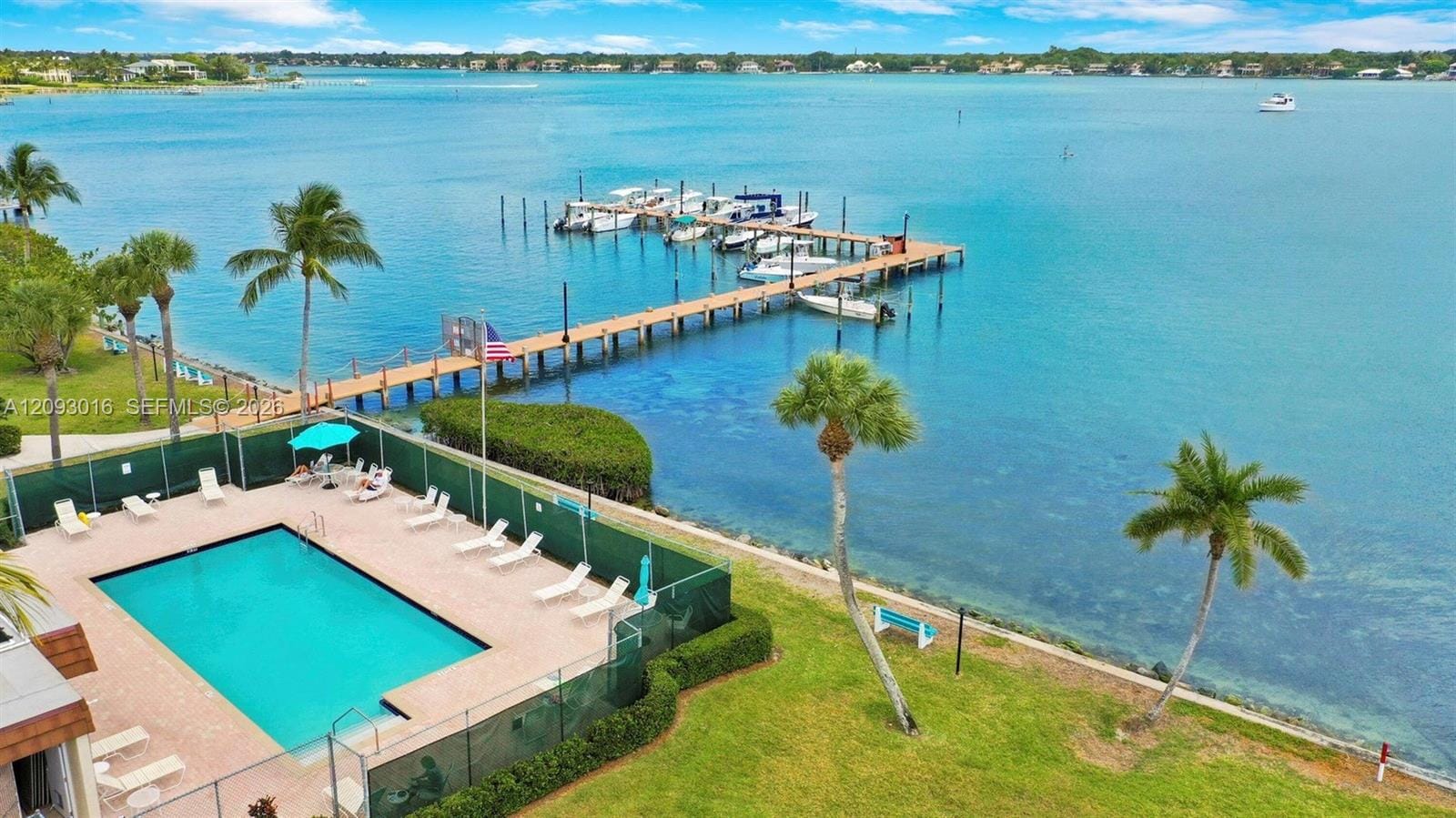 825 Center Street 14B, Jupiter, FL 33458 photo 1