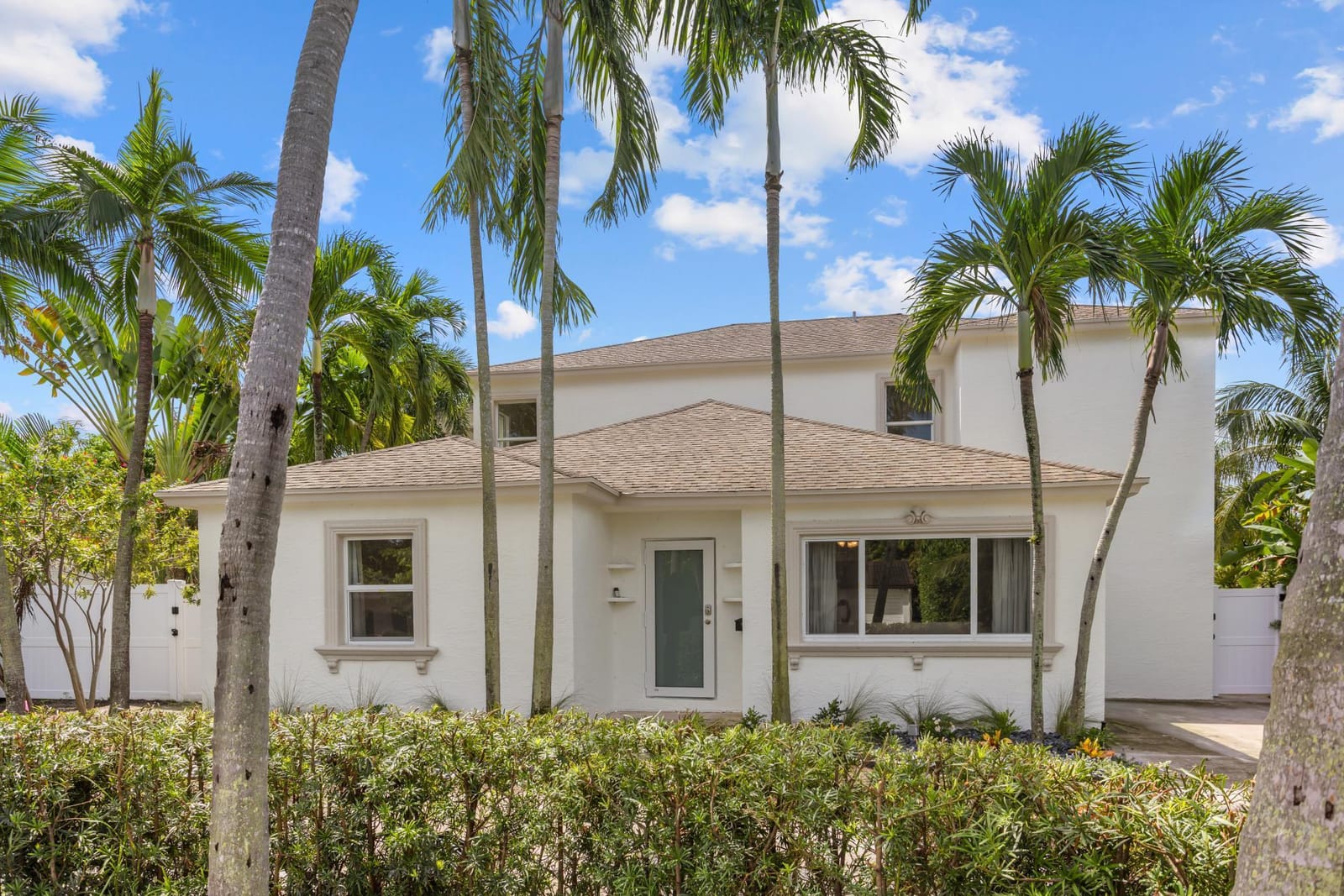 360 Gregory Road — photo 2