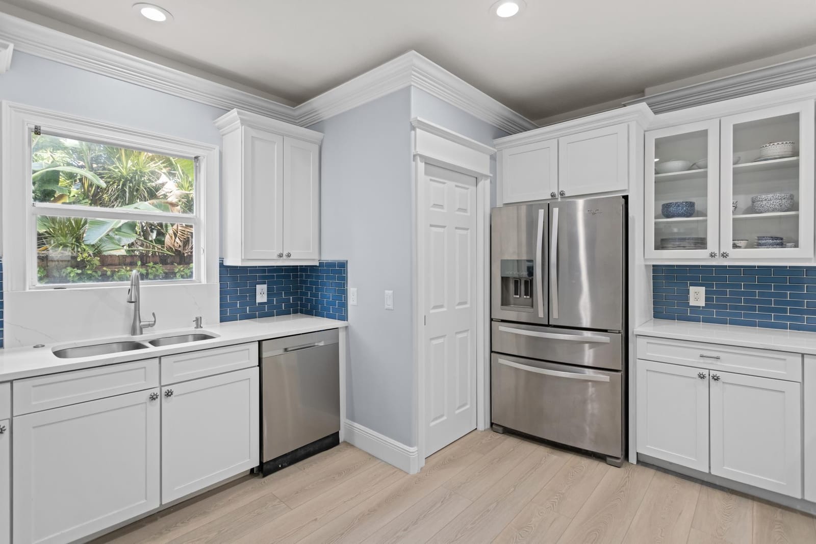 360 Gregory Road — photo 3
