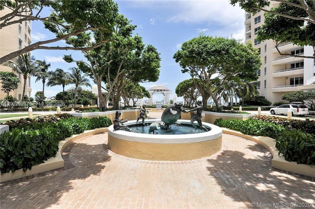 848 Brickell Key Drive 2303, Miami, FL 33131 photo 29