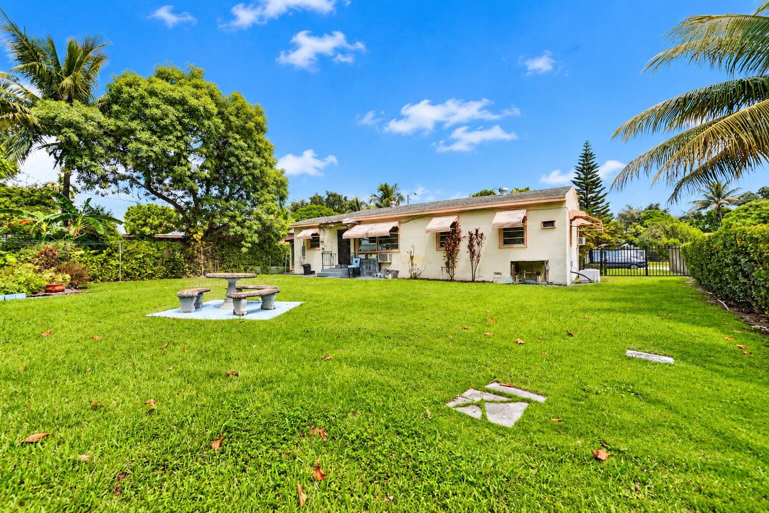 330 NW 144TH Street, Miami, FL 33168 photo 21