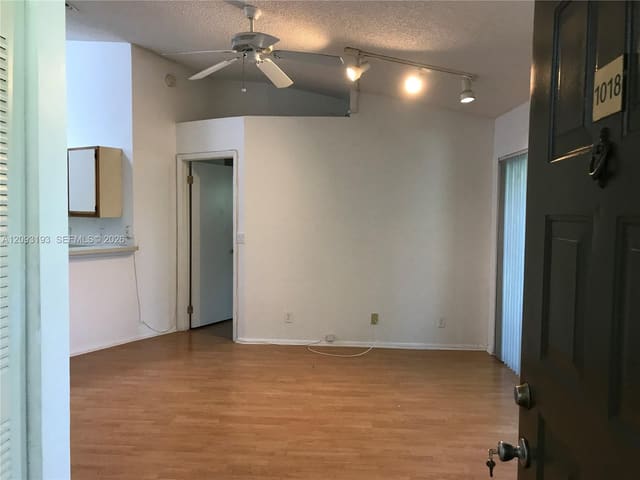 9999 Summerbreeze Drive 1018, Sunrise, FL 33322