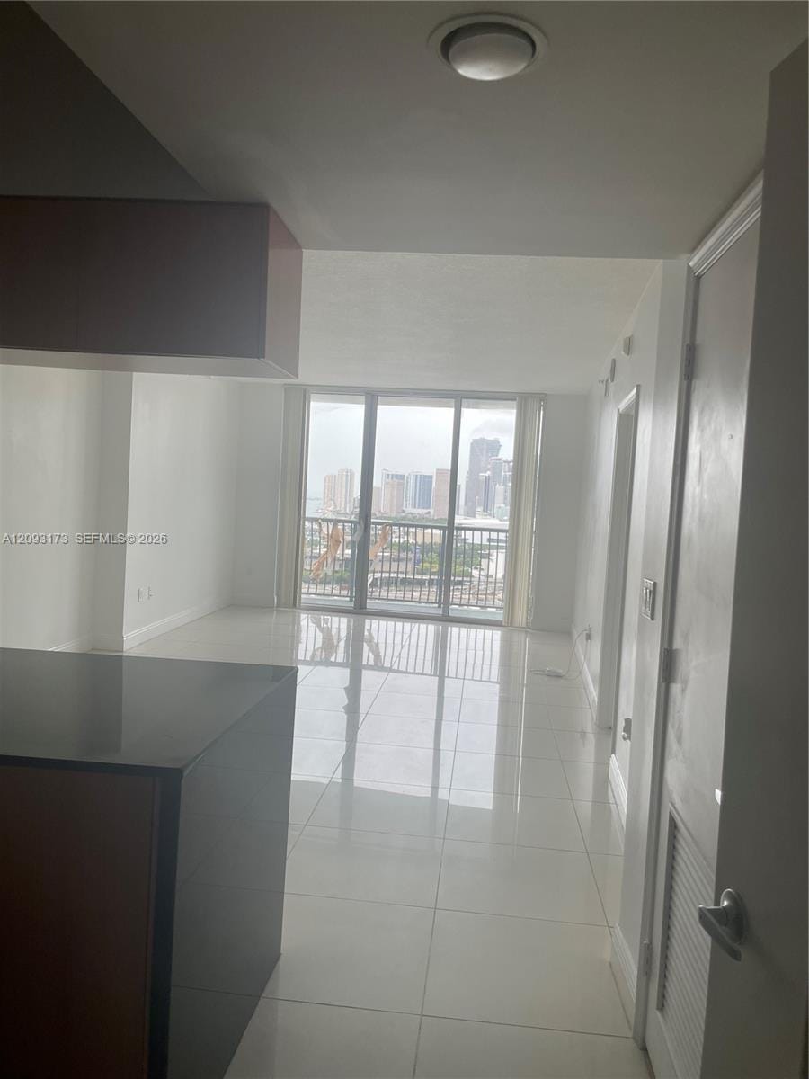 1750 N Bayshore Drive 2810, Miami, FL 33132 photo 13
