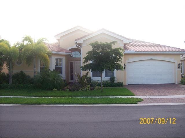 5091 SW 173rd Avenue — photo 1
