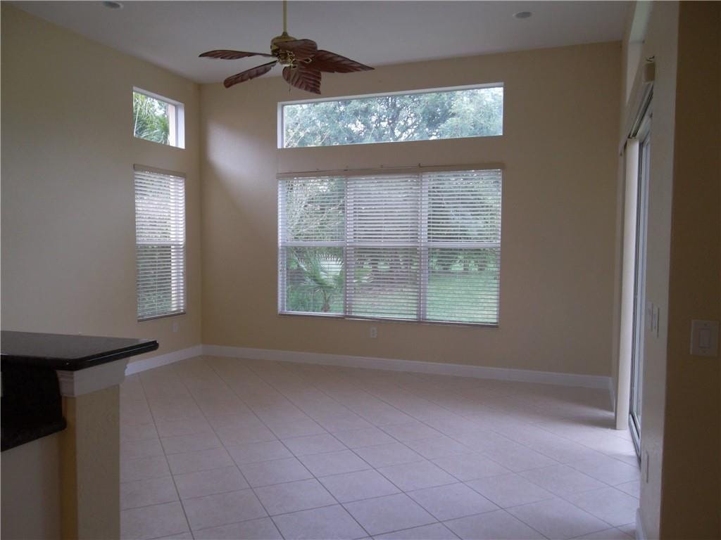 5091 SW 173rd Avenue — photo 2