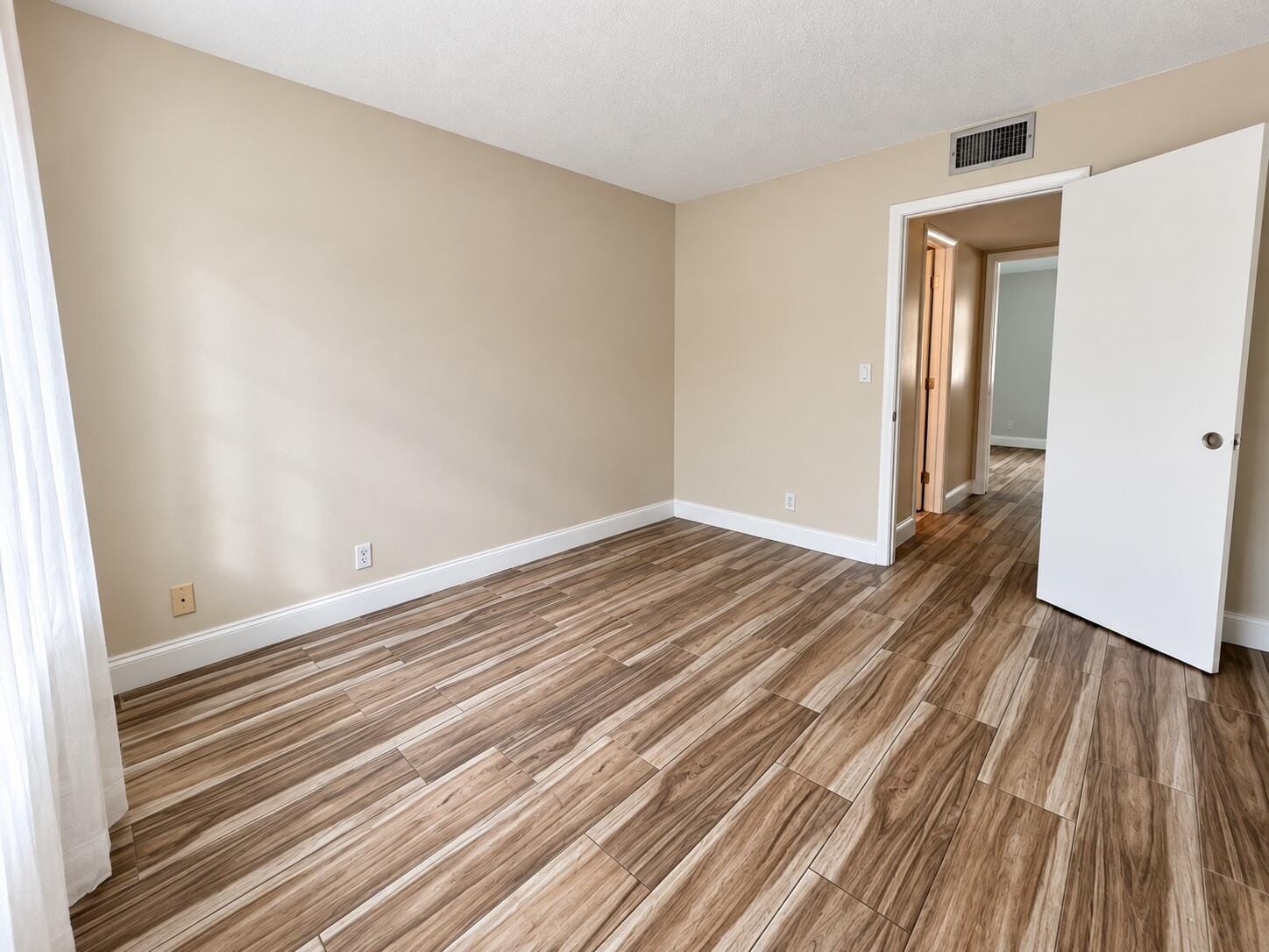 7385 W Sunrise Boulevard — photo 5