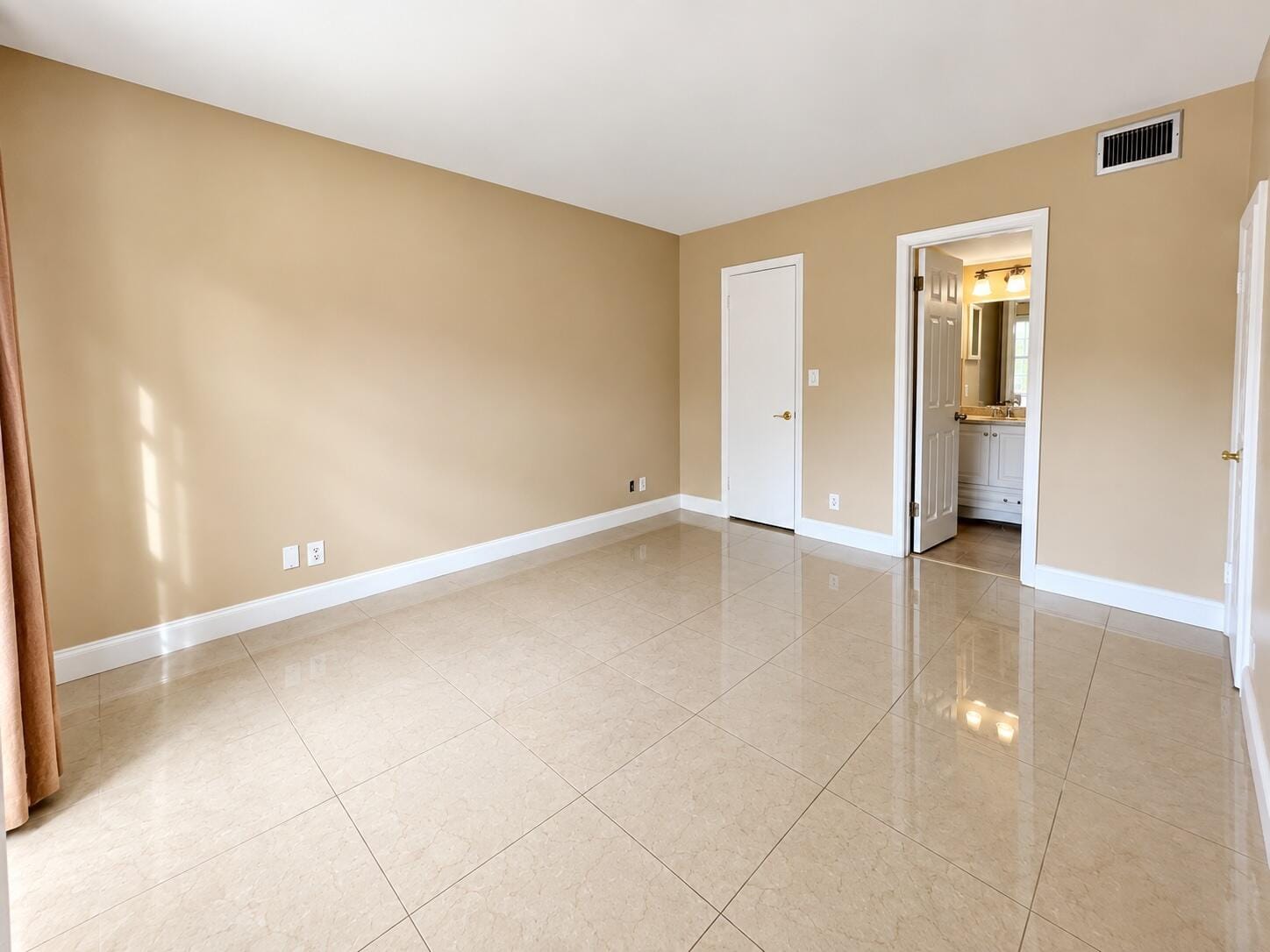 7385 W Sunrise Boulevard — photo 10