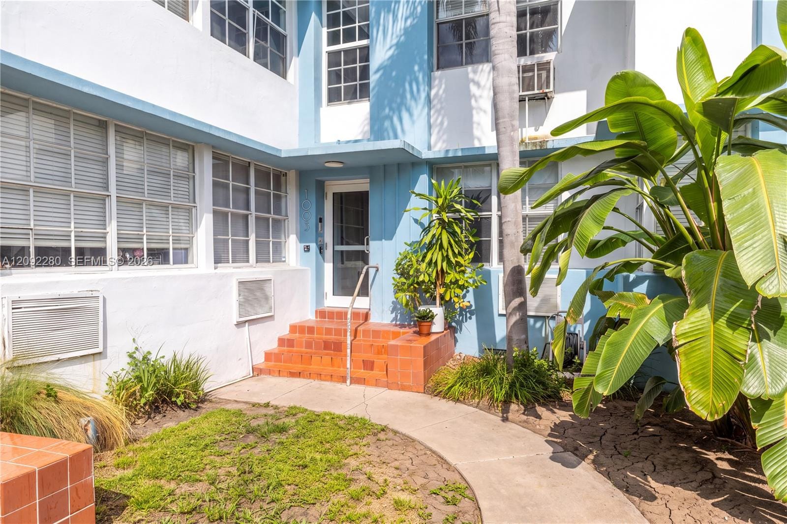 1005 Meridian Avenue 8, Miami Beach, FL 33139 photo 1