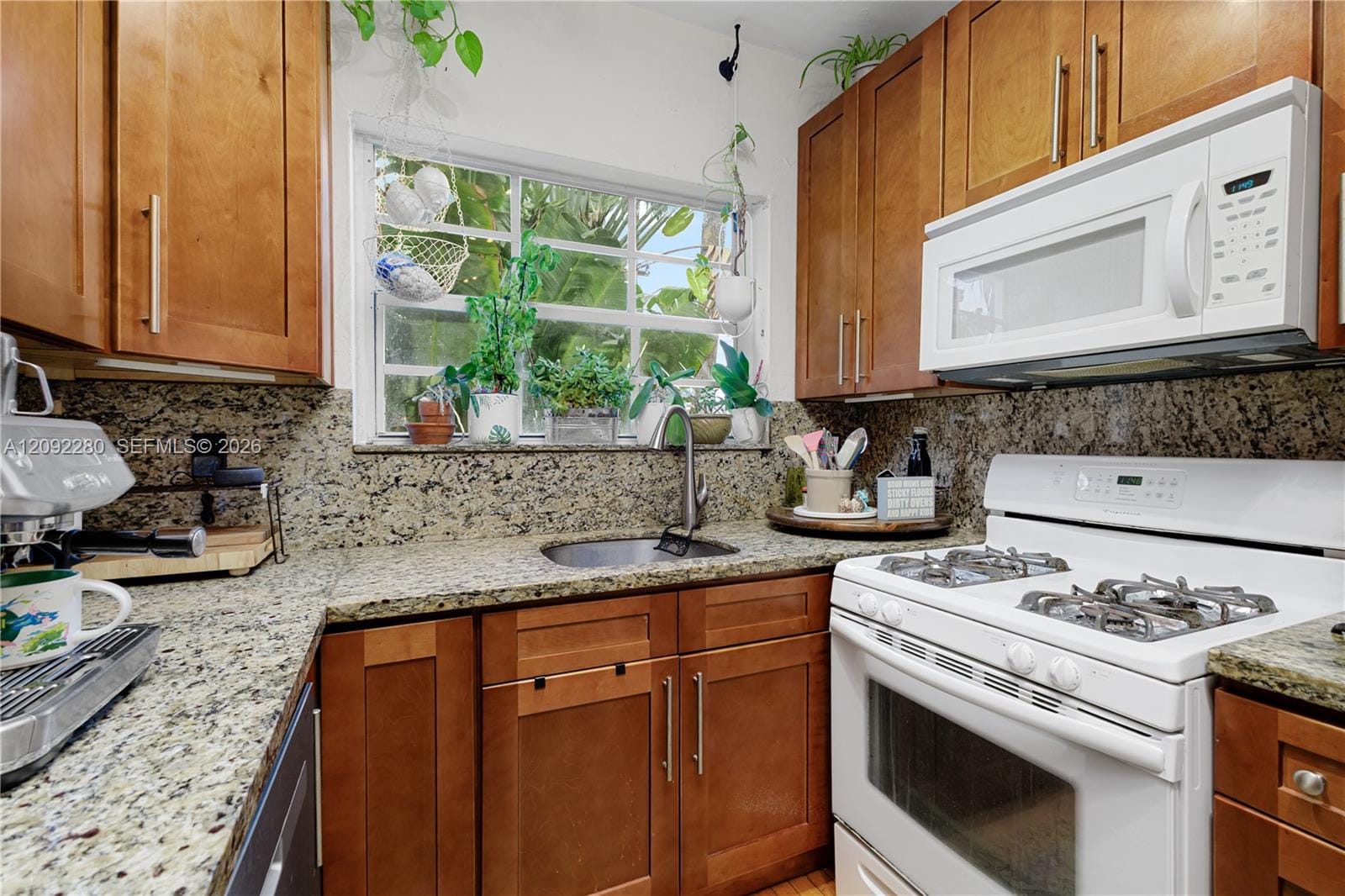 1005 Meridian Avenue 8, Miami Beach, FL 33139 photo 8
