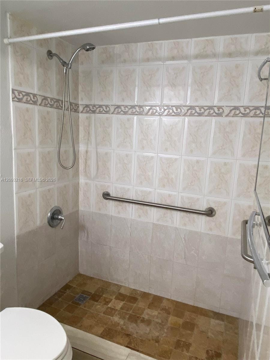 666 W 81st Street 127 — photo 7