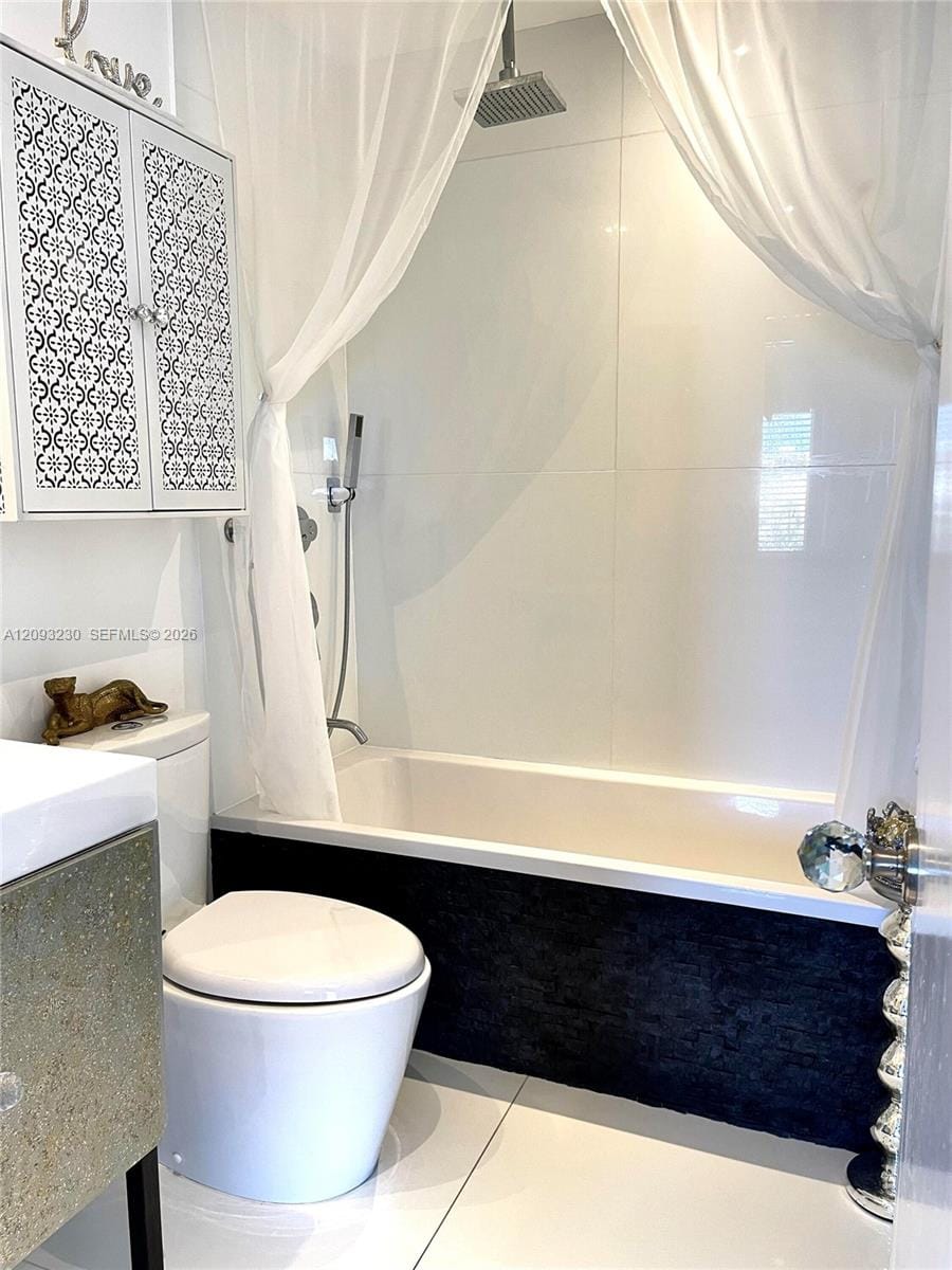 13105 Ixora Court 302, North Miami, FL 33181 photo 17