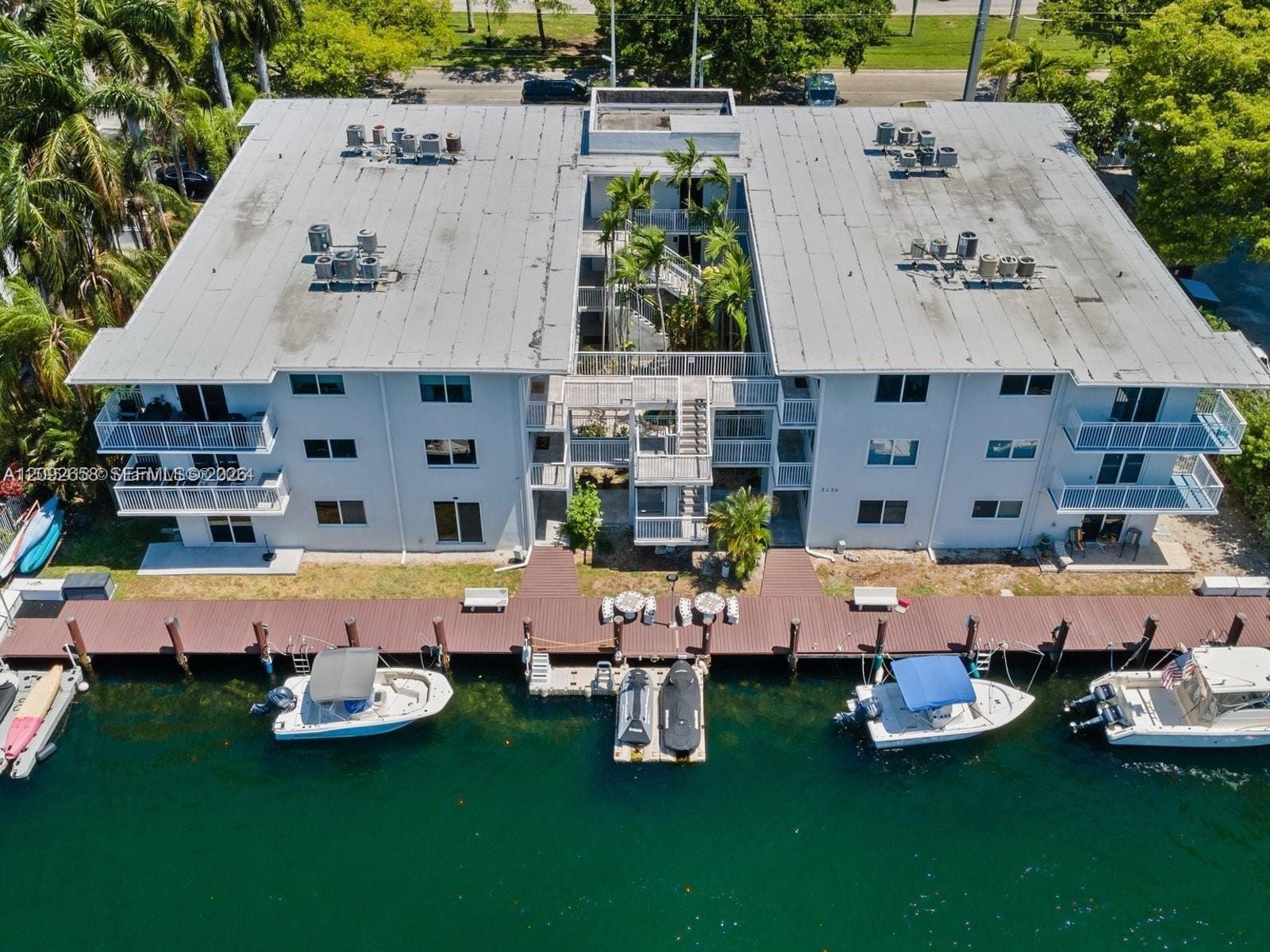 2430 NE 135th Street 201, North Miami, FL 33181 photo 26