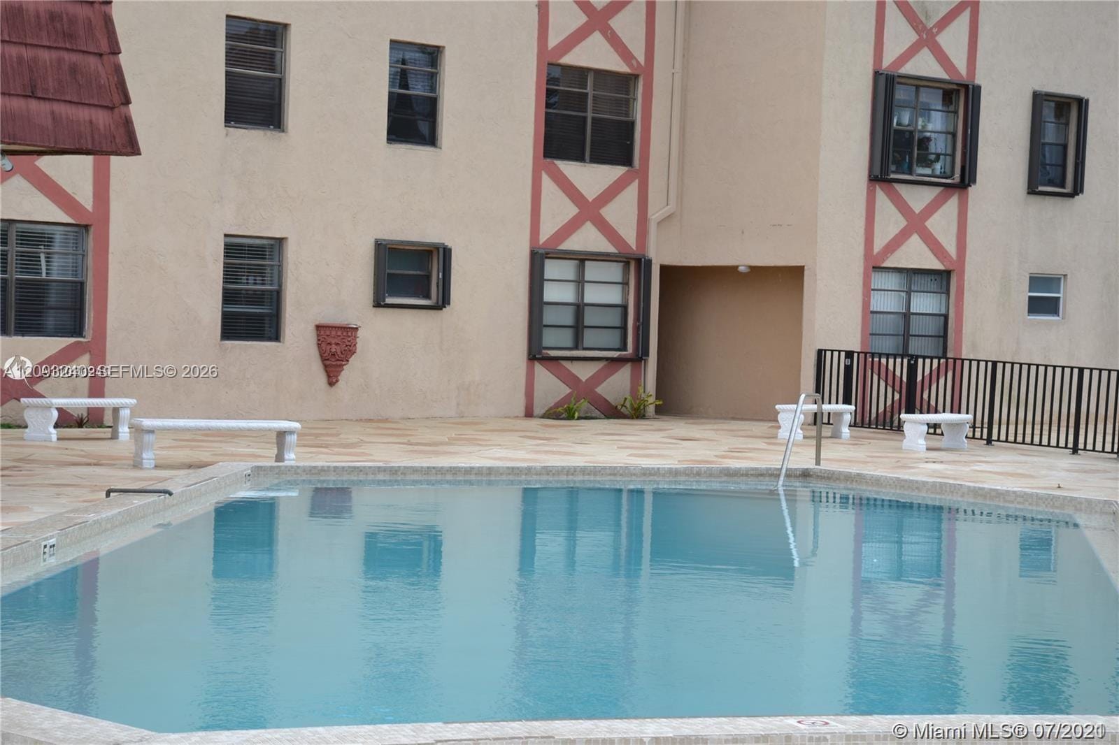 1325 W 68th Street 221, Hialeah, FL 33014 photo 15