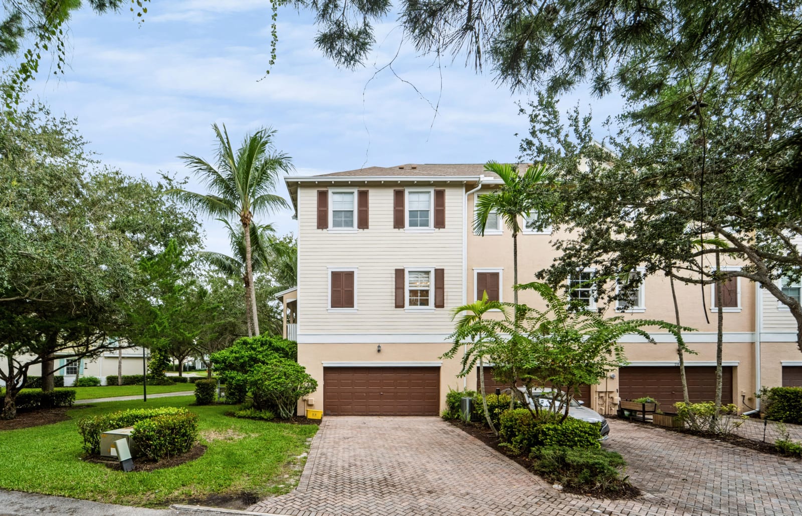 297 E Bay Cedar Circle, Jupiter, FL 33458 photo 2