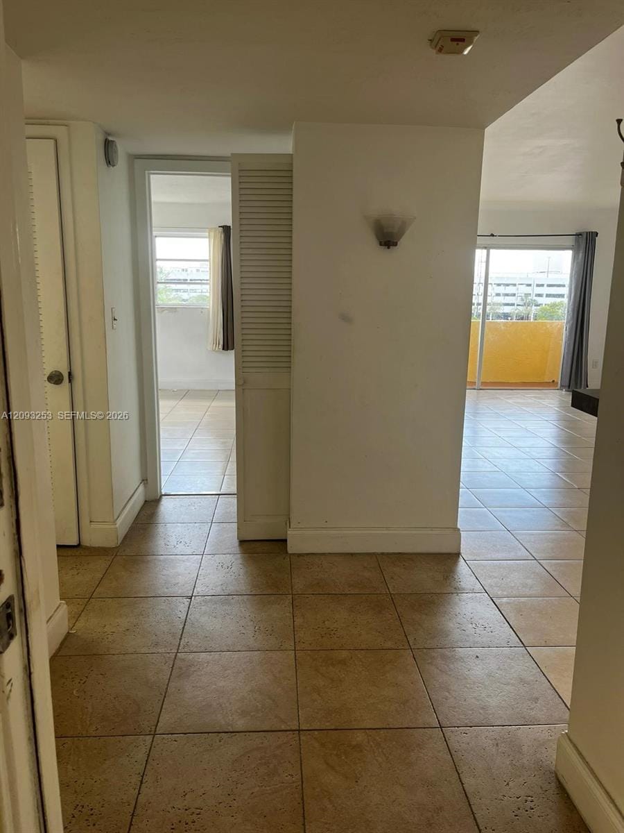 7410 SW 82nd Street K410 — photo 2