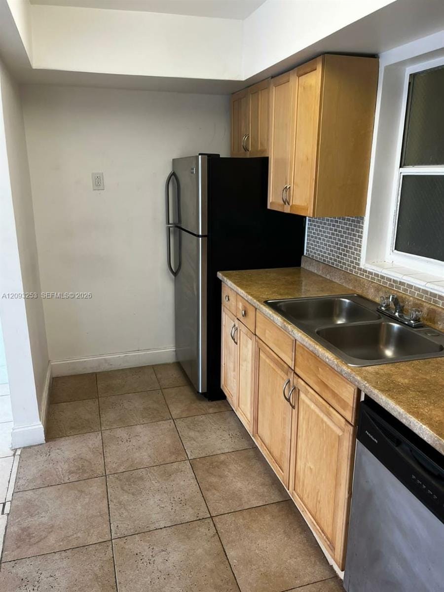 7410 SW 82nd Street K410 — photo 9
