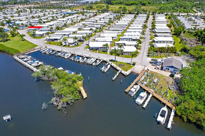 3500 S KANNER Highway 99, Stuart, FL 34994 photo 8