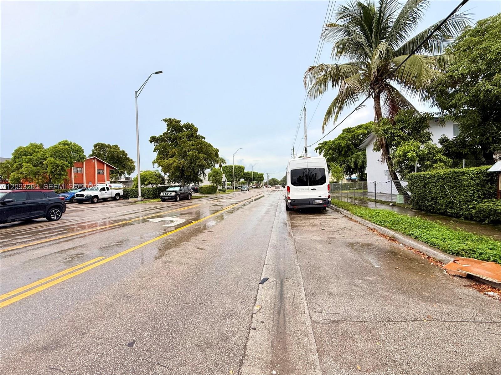 1284 W 44th Place 1, Hialeah, FL 33012 photo 24