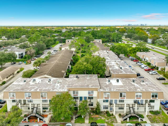 6091 Village Circle S 6091, Orlando, FL 32822