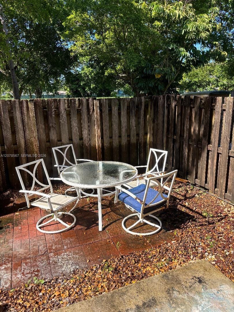 1157 NE 210th Terrace 1157 — photo 9