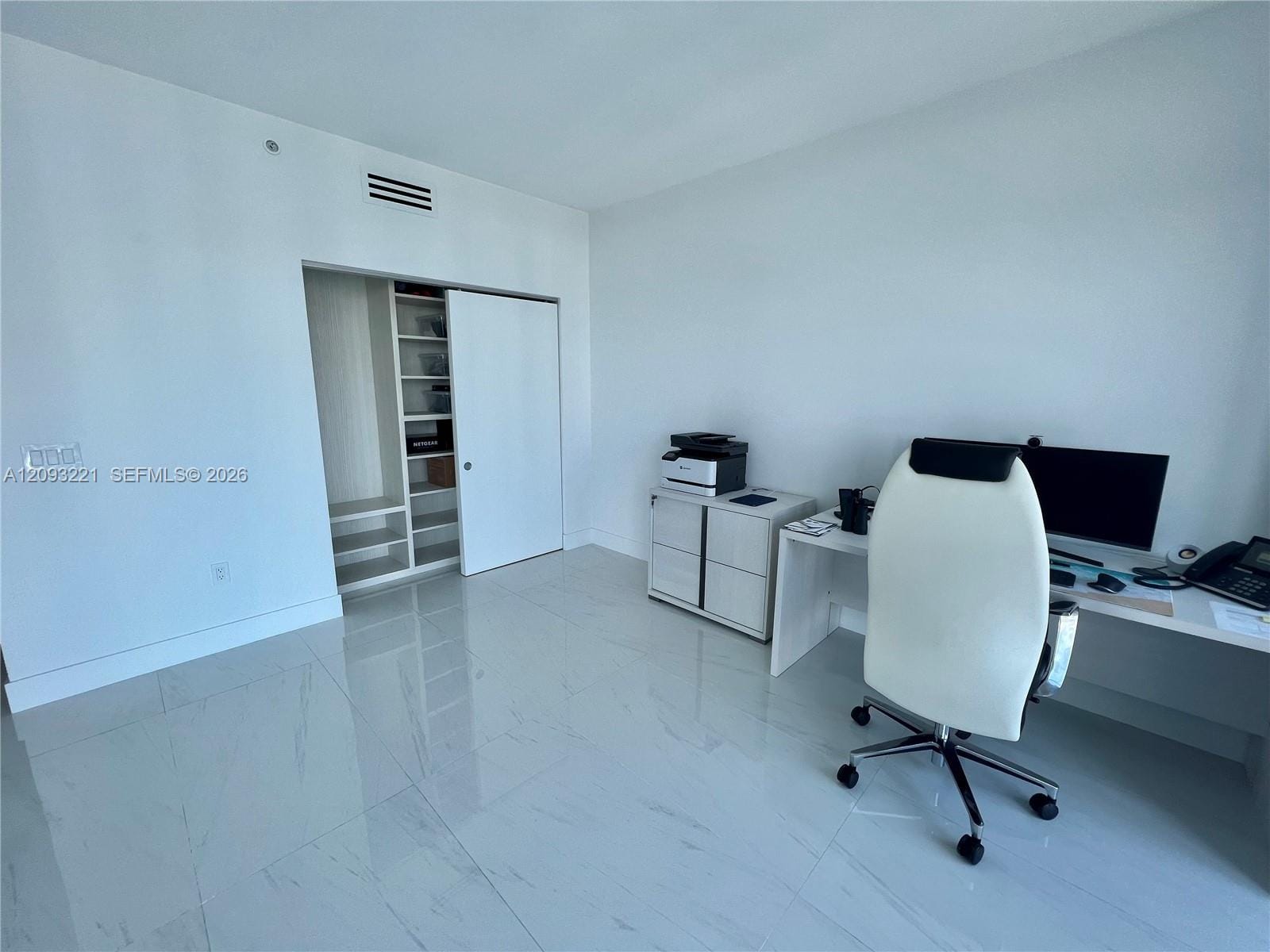 17301 Biscayne Boulevard 1707 — photo 12