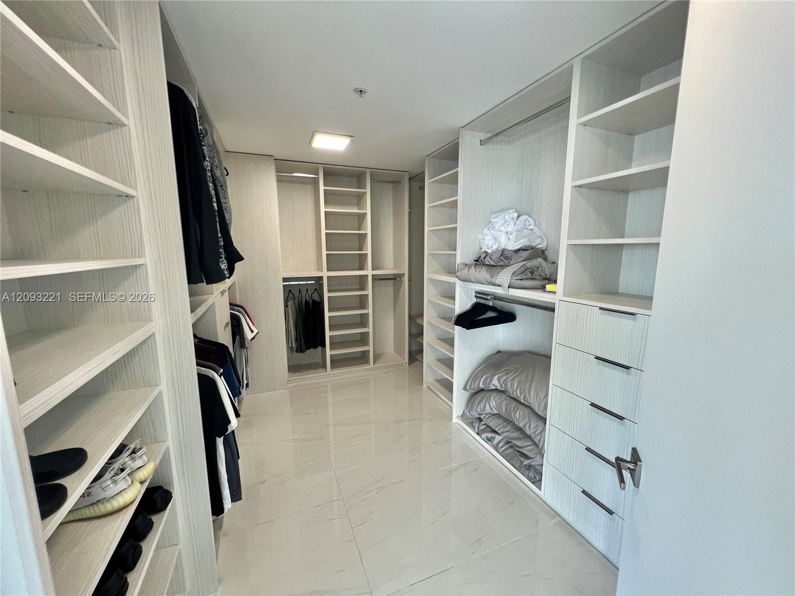 17301 Biscayne Boulevard 1707, North Miami Beach, FL 33160 photo 13