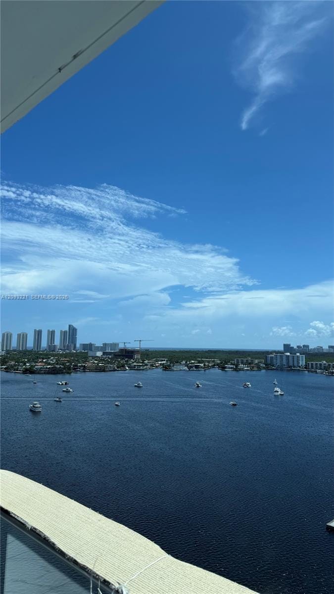 17301 Biscayne Boulevard 1707, North Miami Beach, FL 33160 photo 17