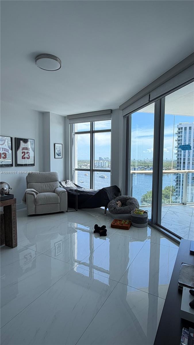 17301 Biscayne Boulevard 1707, North Miami Beach, FL 33160 photo 18