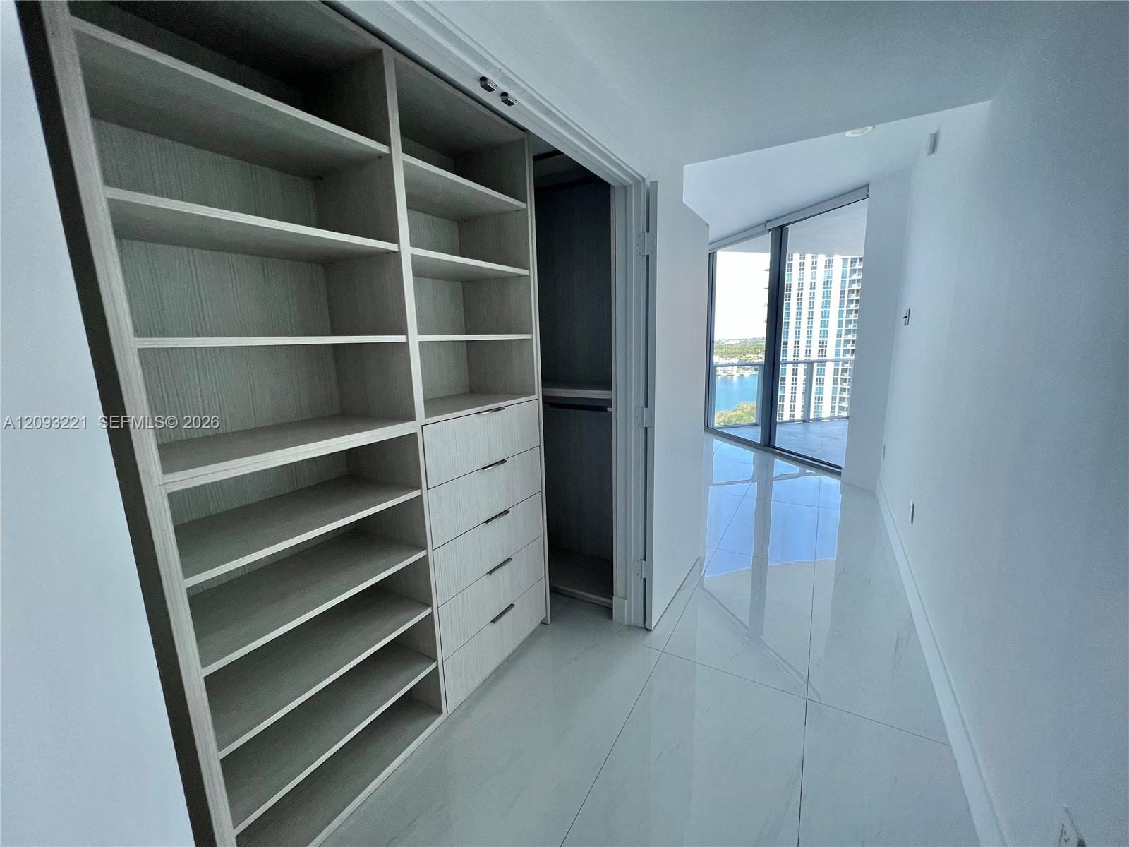 17301 Biscayne Boulevard 1707 — photo 3