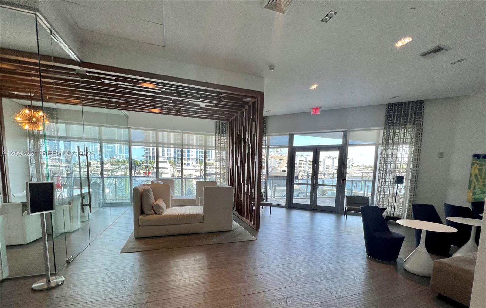 17301 Biscayne Boulevard 1707 — photo 4