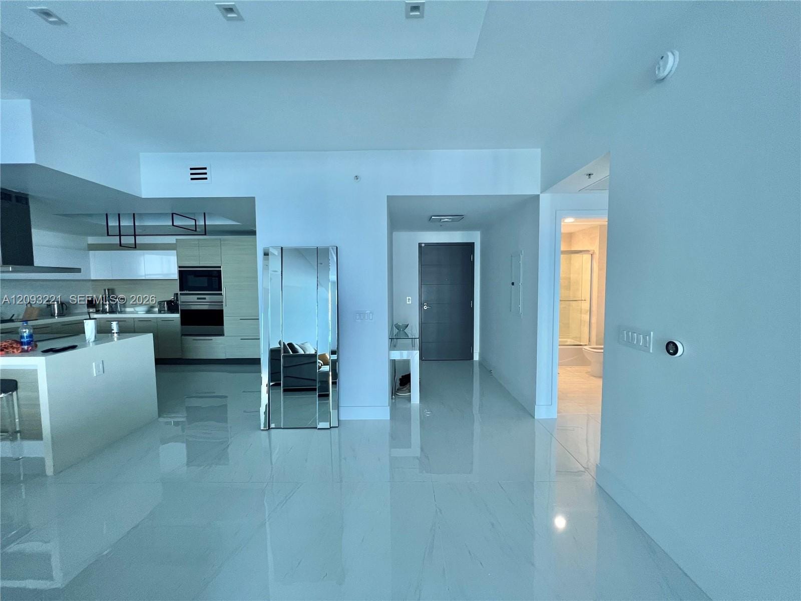 17301 Biscayne Boulevard 1707 — photo 5