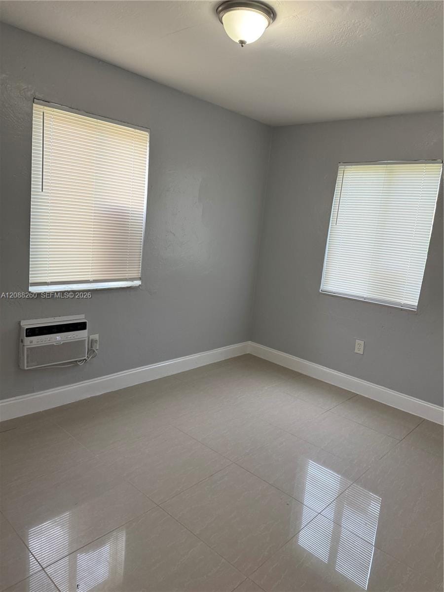 172 NW 12th Street 1 — photo 5