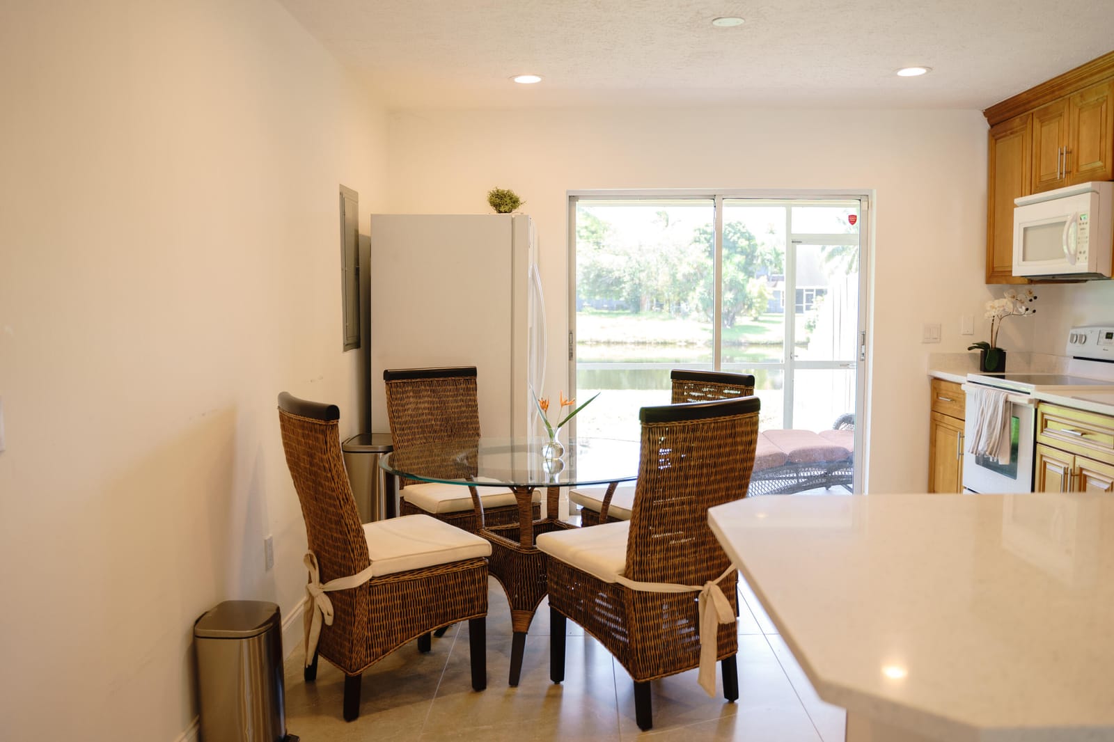 1425 RIVERSIDE Circle — photo 6