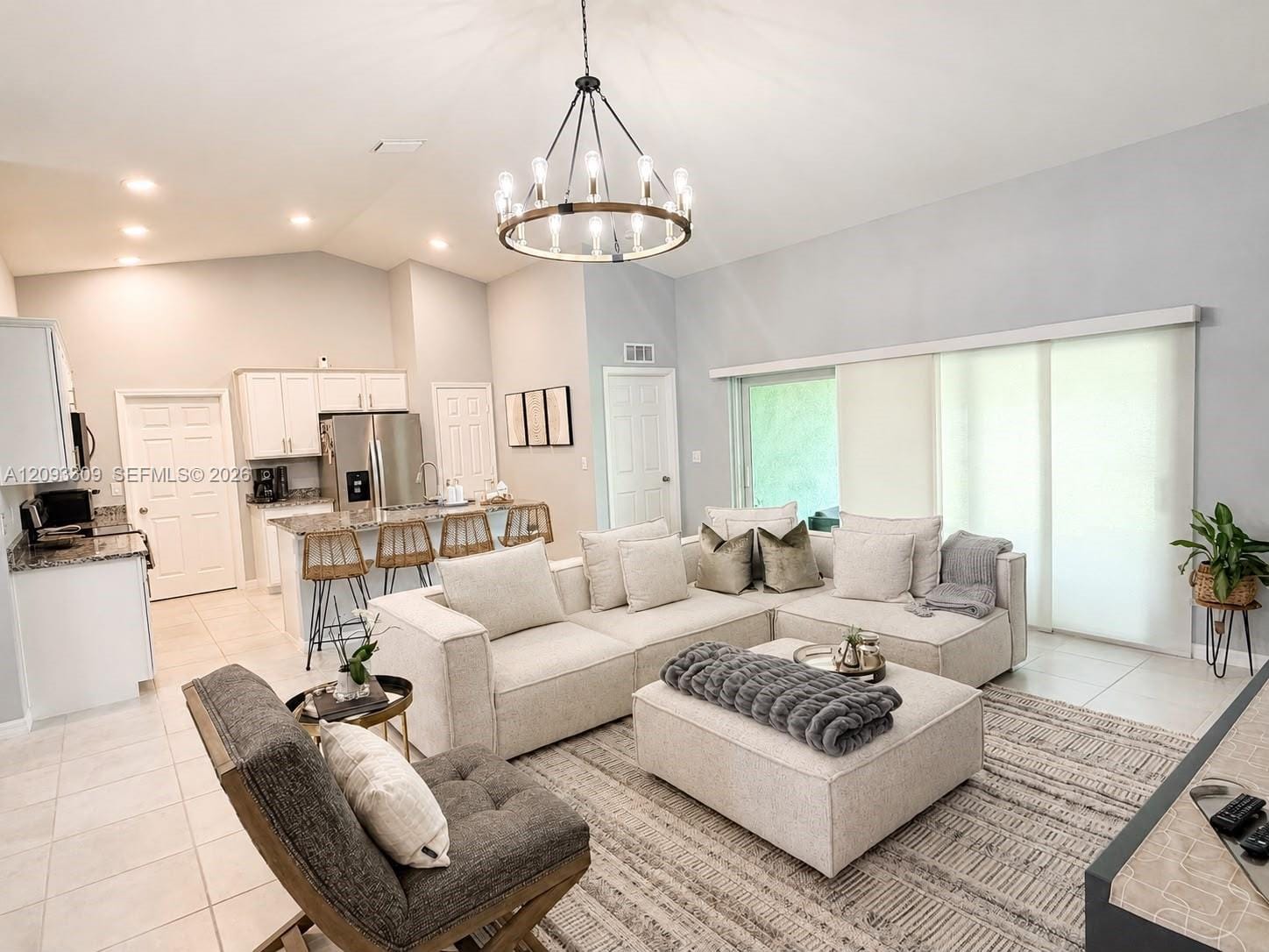 1409 SW 19th Place — photo 4
