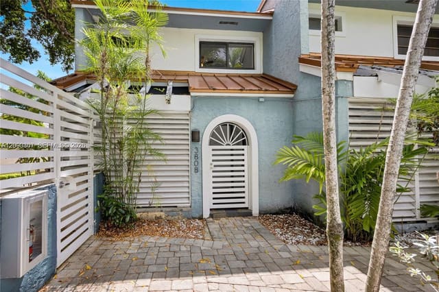 3808 NE 6th Avenue 1, Miami, FL 33137