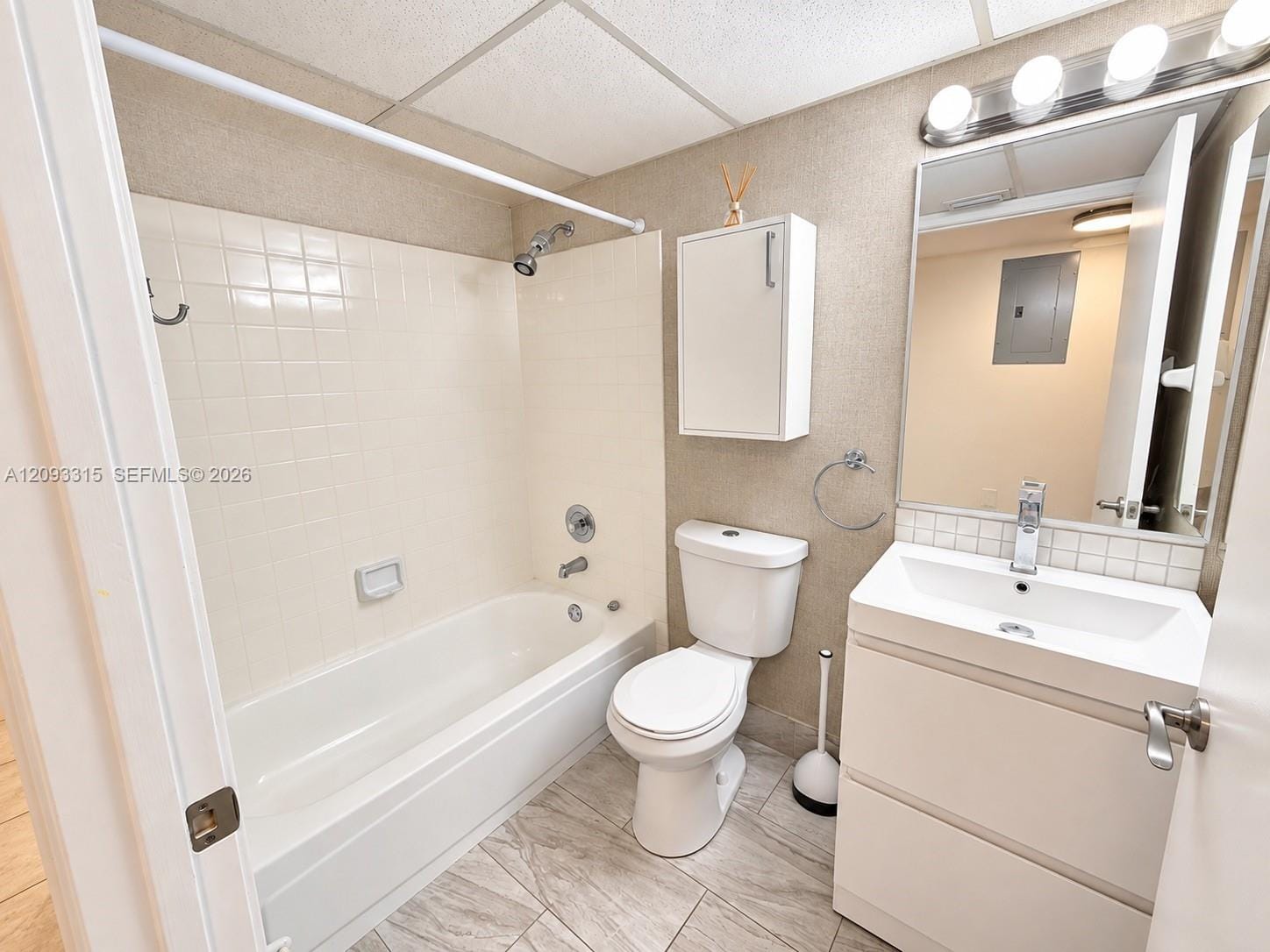 4760 NW 102nd Avenue 106-12, Doral, FL 33178 photo 23
