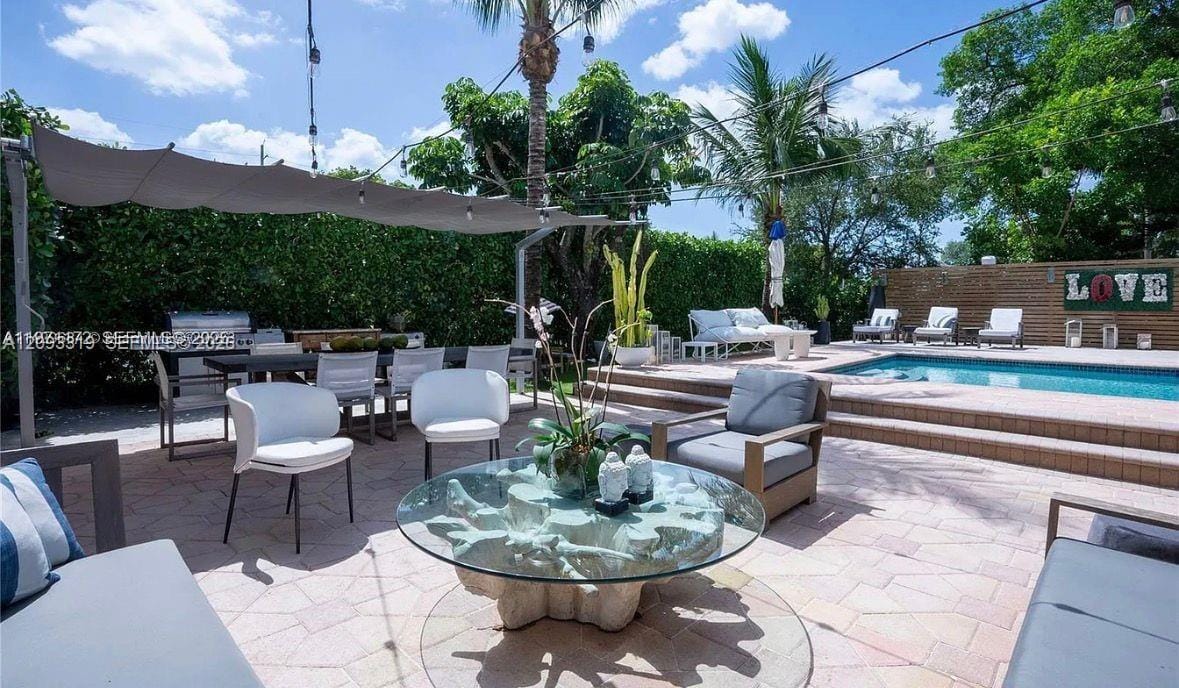 31 SW 6th Street, Hallandale Beach, FL 33009 photo 14