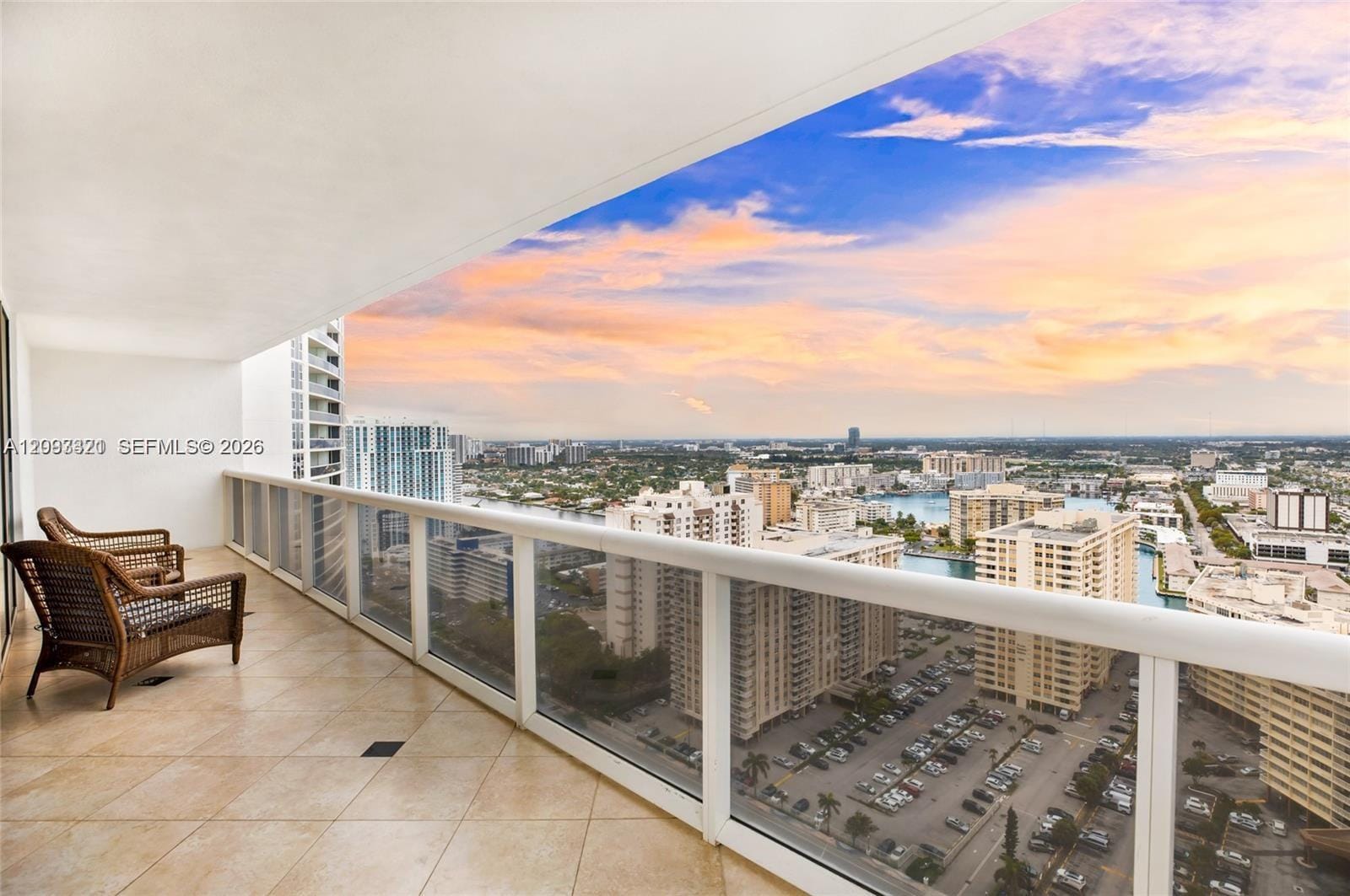 1830 S Ocean Drive 2808, Hallandale Beach, FL 33009 photo 2