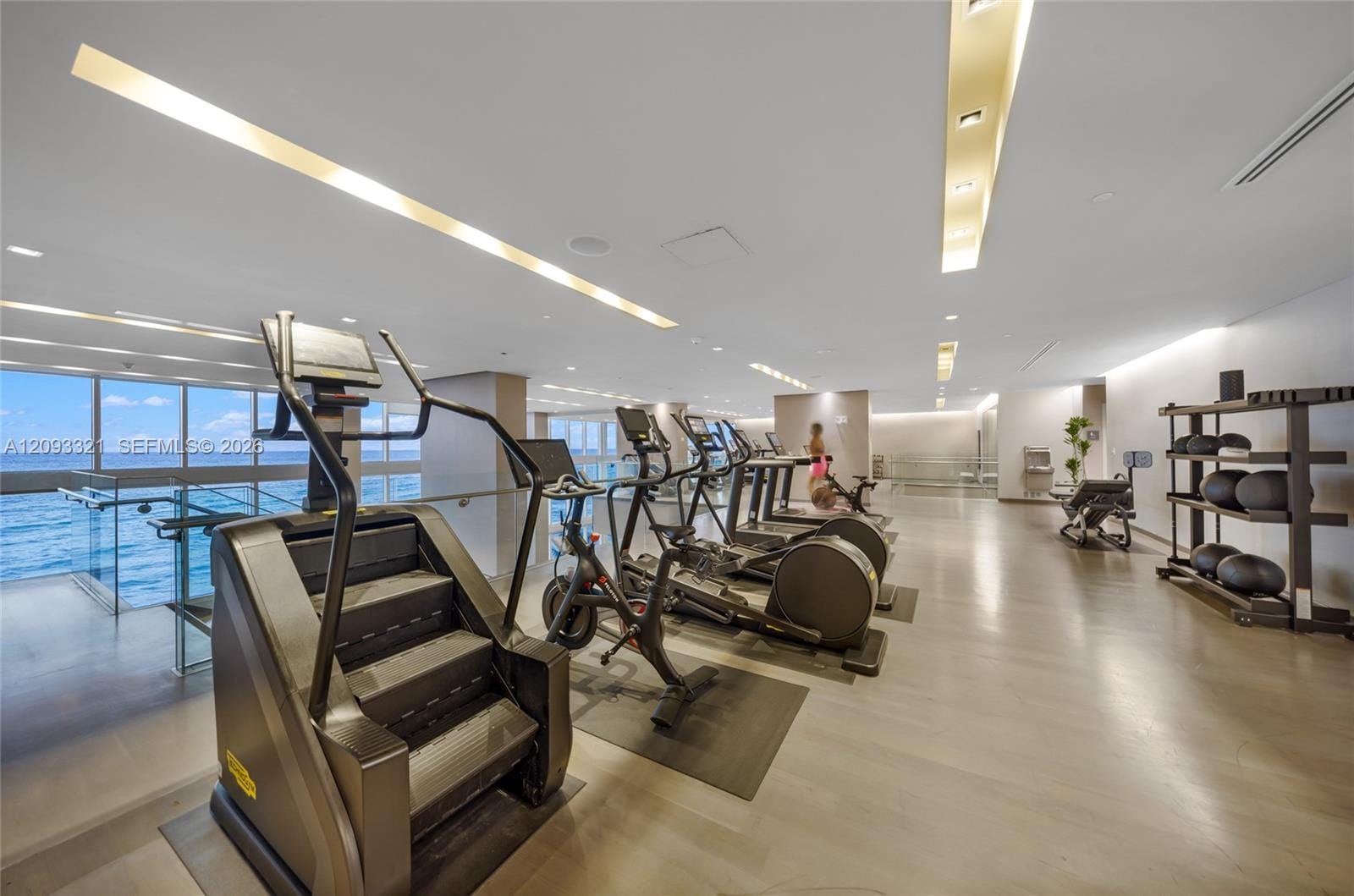 1830 S Ocean Drive 2808, Hallandale Beach, FL 33009 photo 12