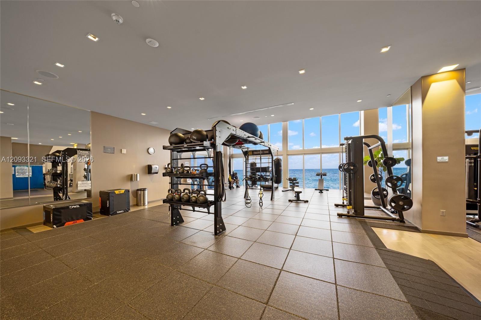 1830 S Ocean Drive 2808, Hallandale Beach, FL 33009 photo 9