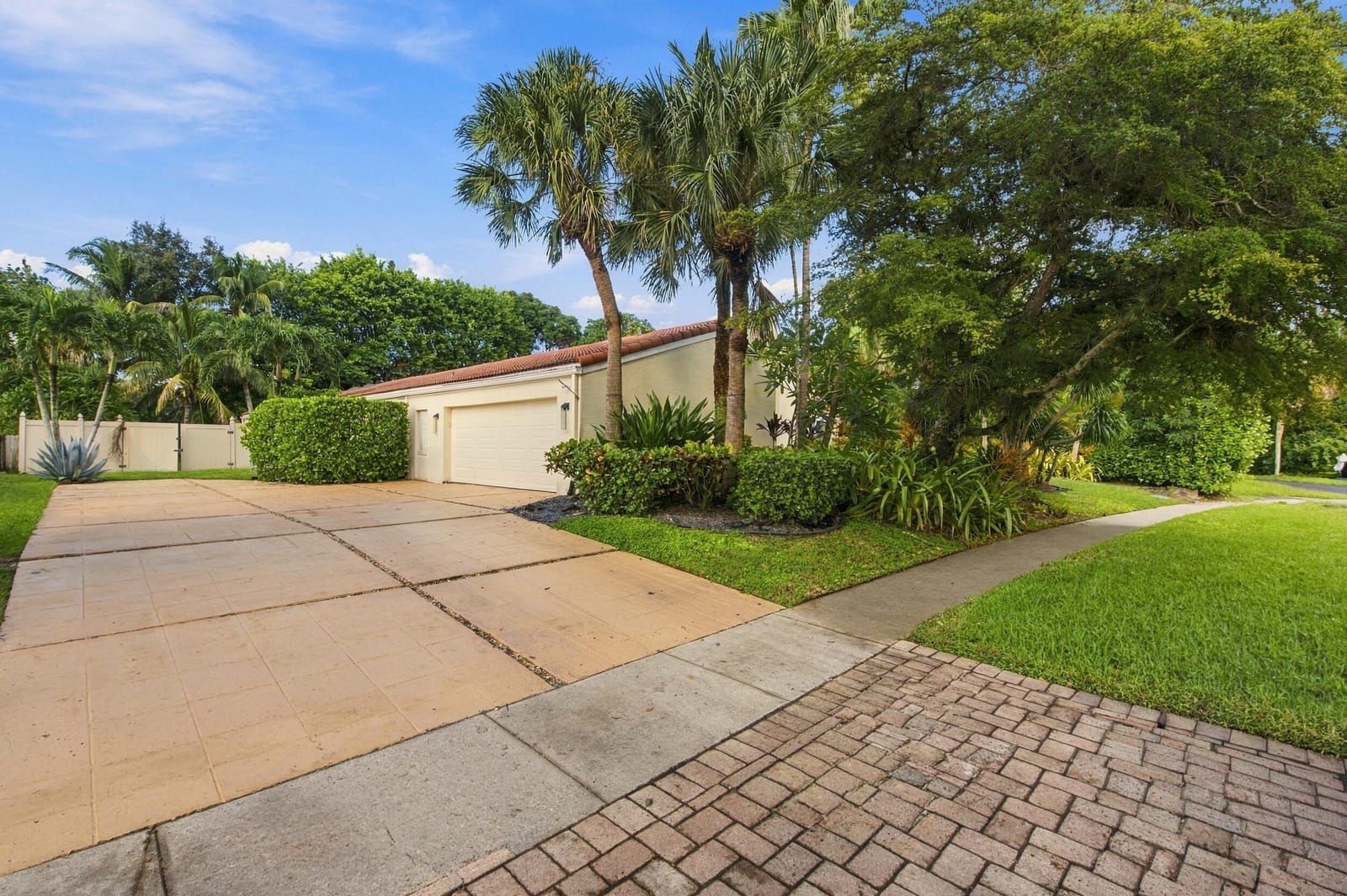 6555 SERENA Lane, Boca Raton, FL 33433 photo 19