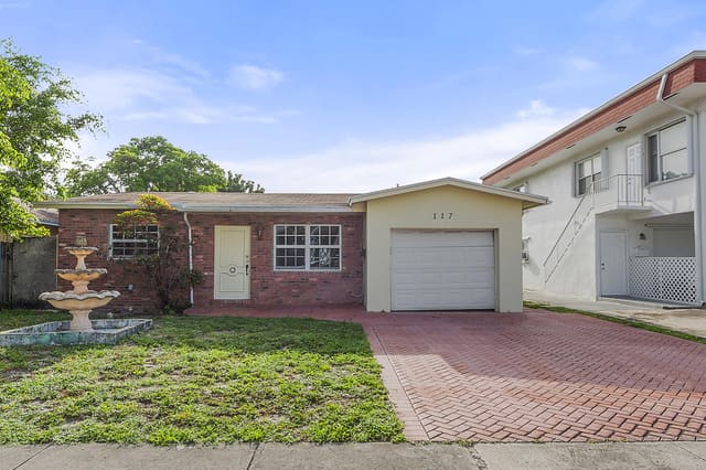 117 SW 4th Avenue, Hallandale Beach, FL 33009