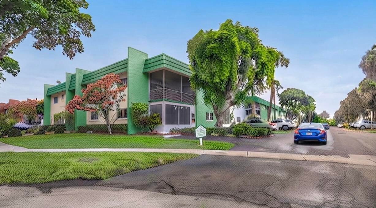 4821 NW 22ND Court 204, Lauderhill, FL 33313 photo 15