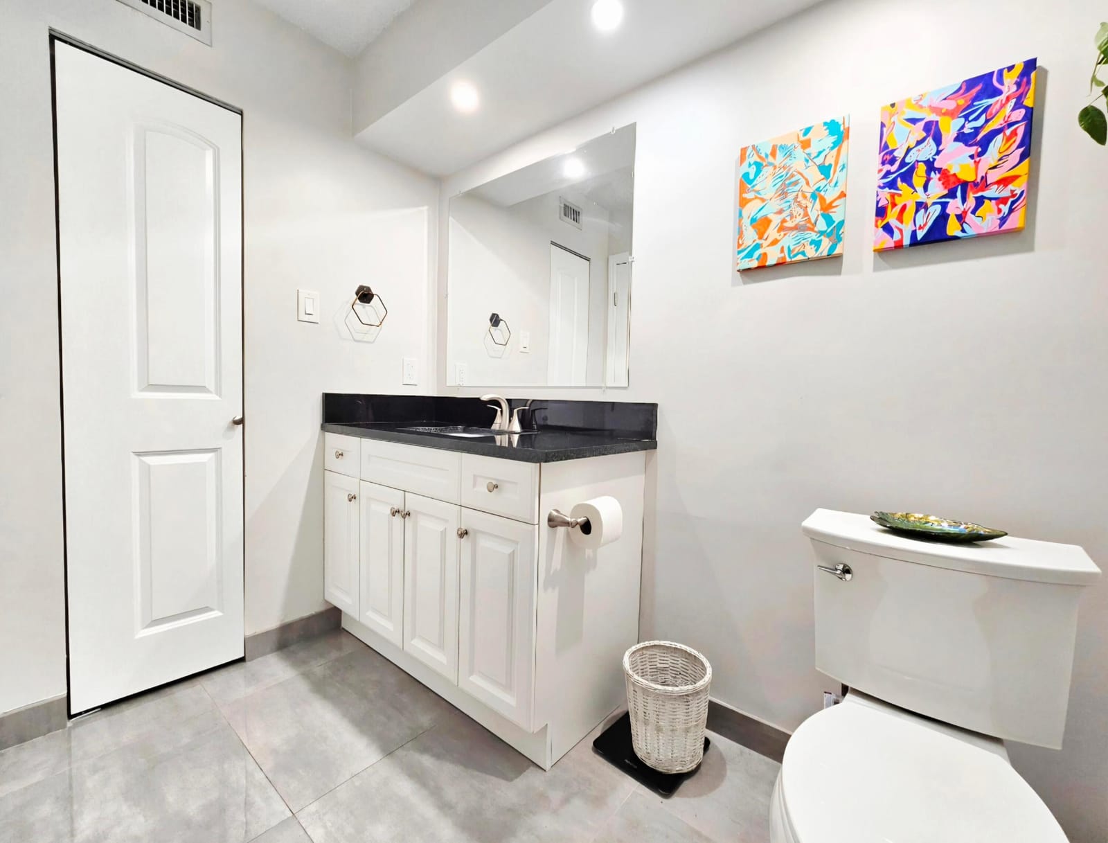 651 Lyons Road 10107 — photo 7