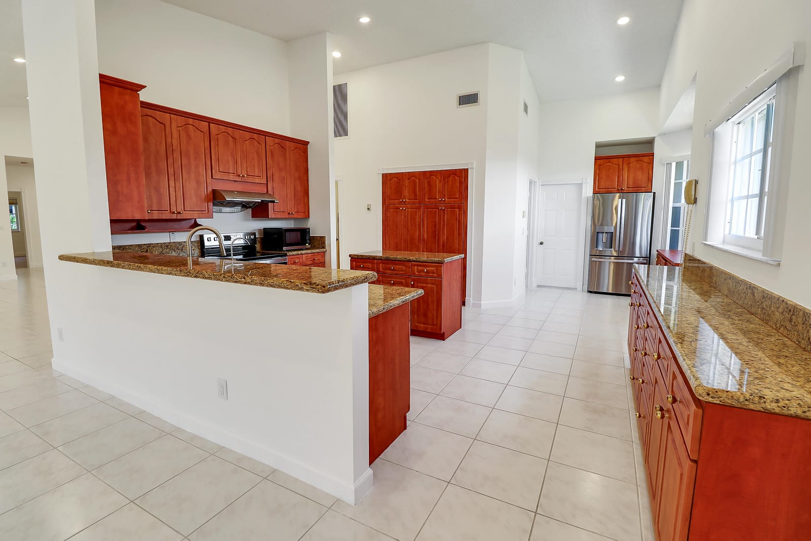 551 NW 108TH Avenue, Plantation, FL 33324 photo 18