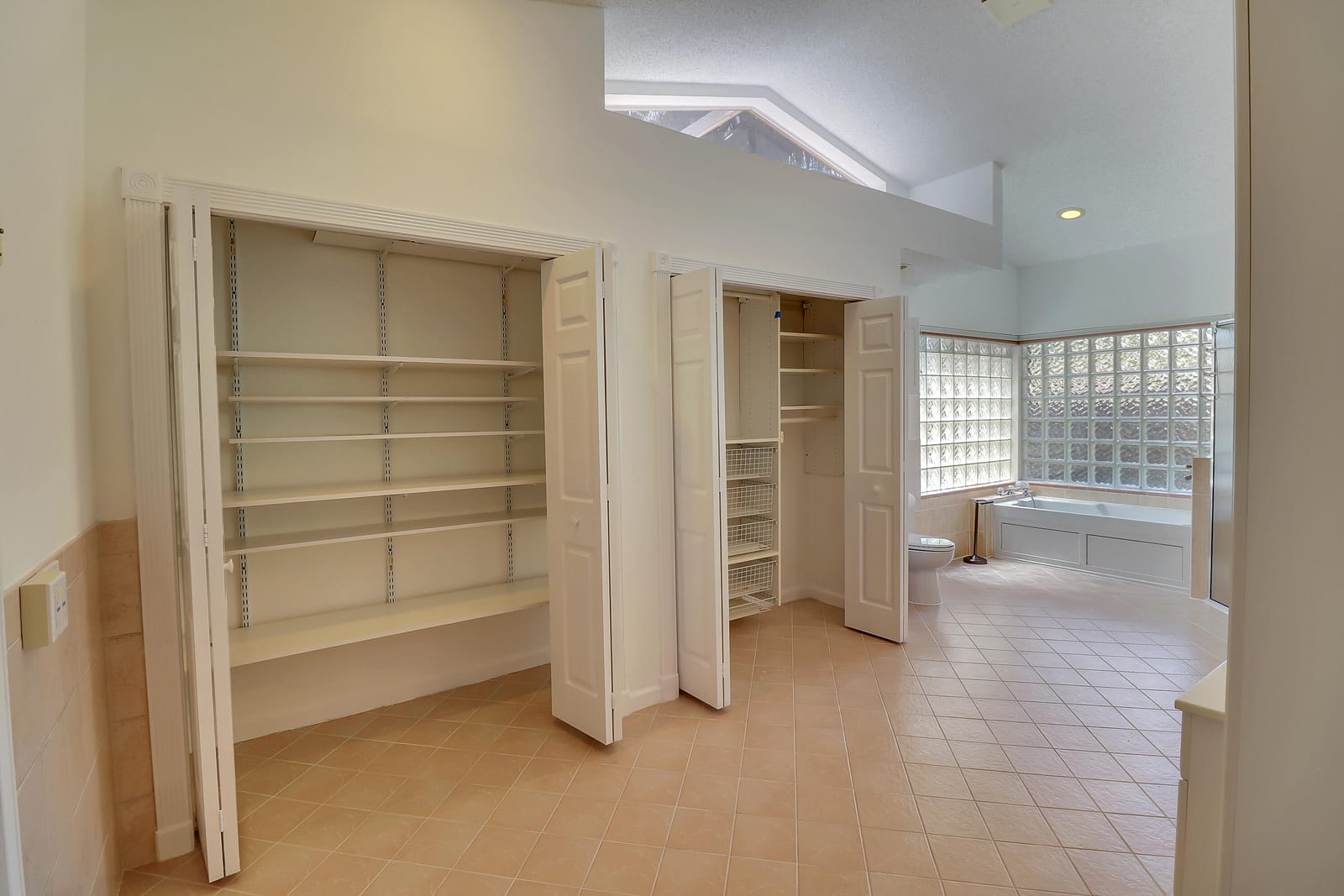 551 NW 108TH Avenue, Plantation, FL 33324 photo 27