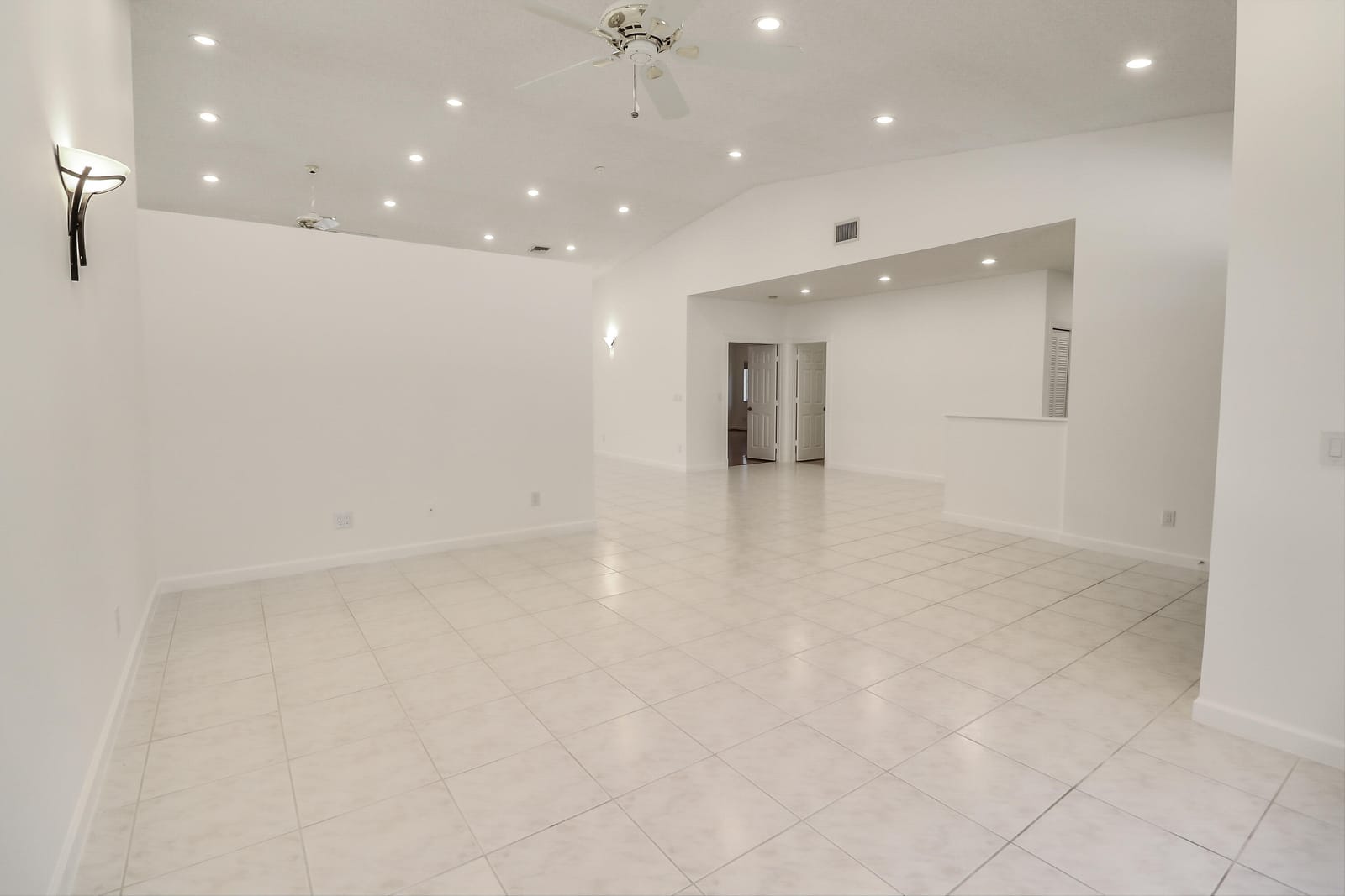 551 NW 108TH Avenue, Plantation, FL 33324 photo 8