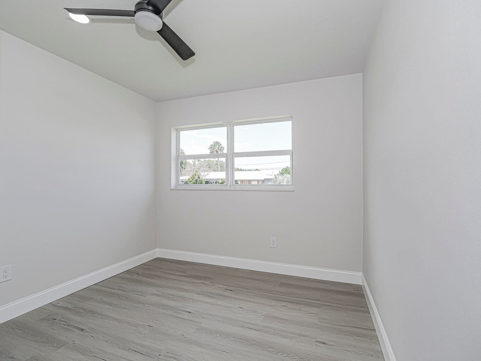 375 Manly Avenue, Sebastian, FL 32958 photo 24